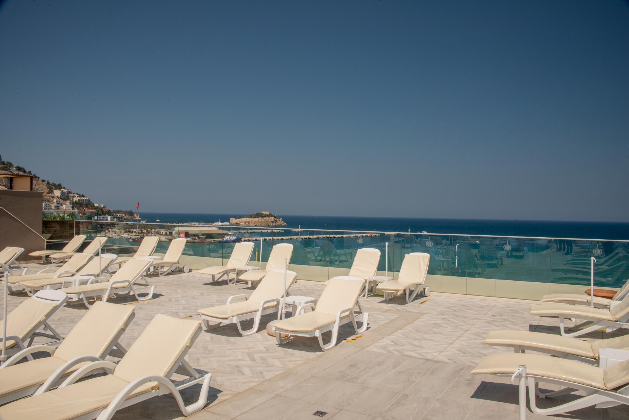 Derici Hotel Κουσάντασι Εξωτερικό φωτογραφία